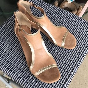 Aerosoles gorgeous leather sandals
